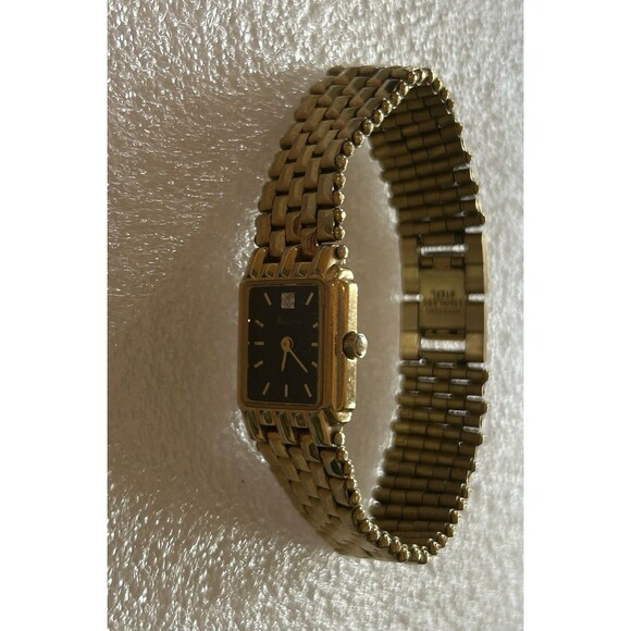 Ladies Vintage Black Dial Bulova Quartz Diamond Accent Watch Gold Tone - Picture 5 of 8